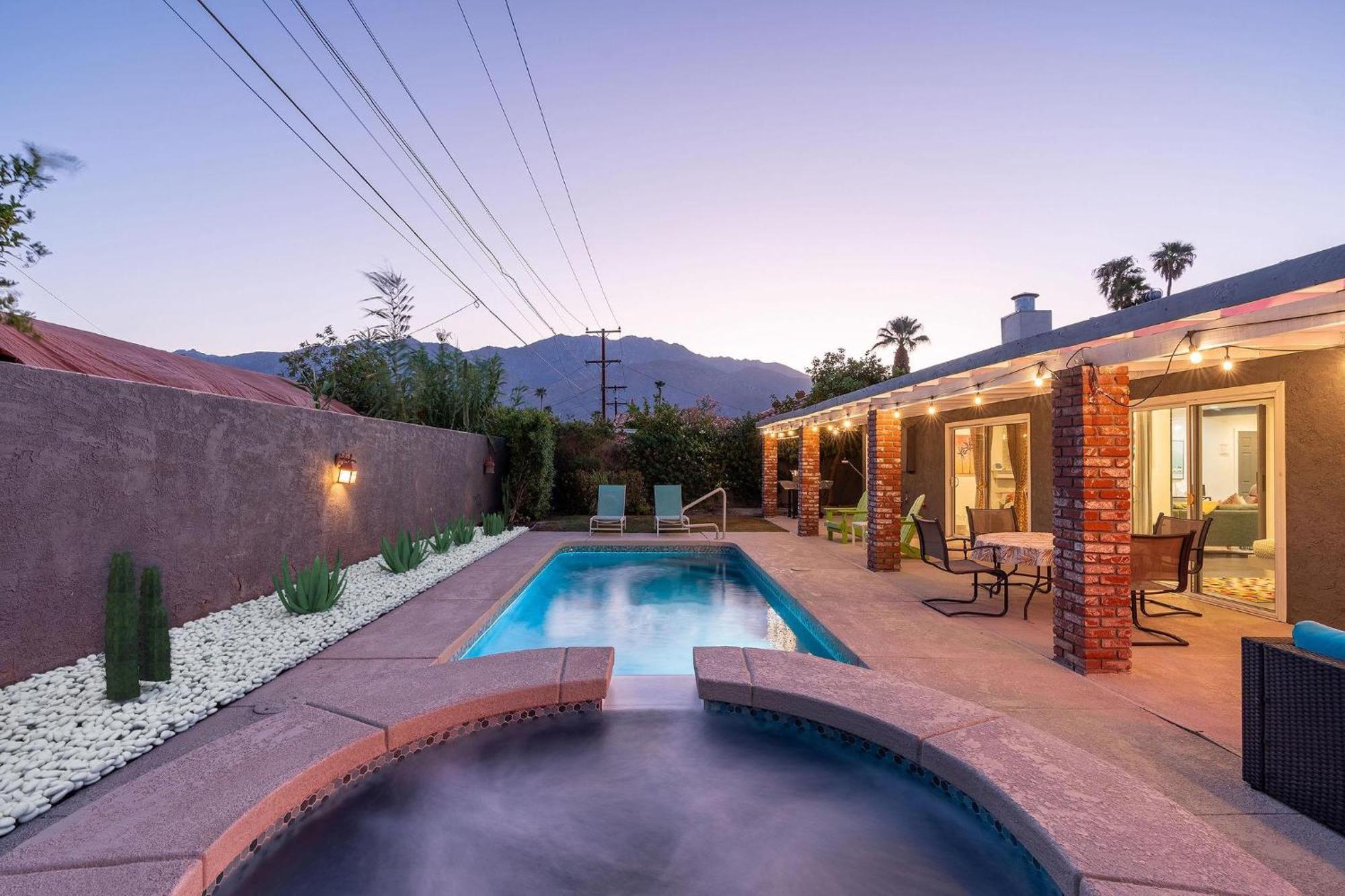 Sunny Days Ahead - Your Private Palm Springs Getaway Villa ภายนอก รูปภาพ